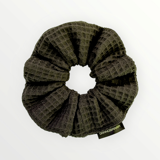 DARK-GREEN WAFFLE GRAND SCRUNCHIE