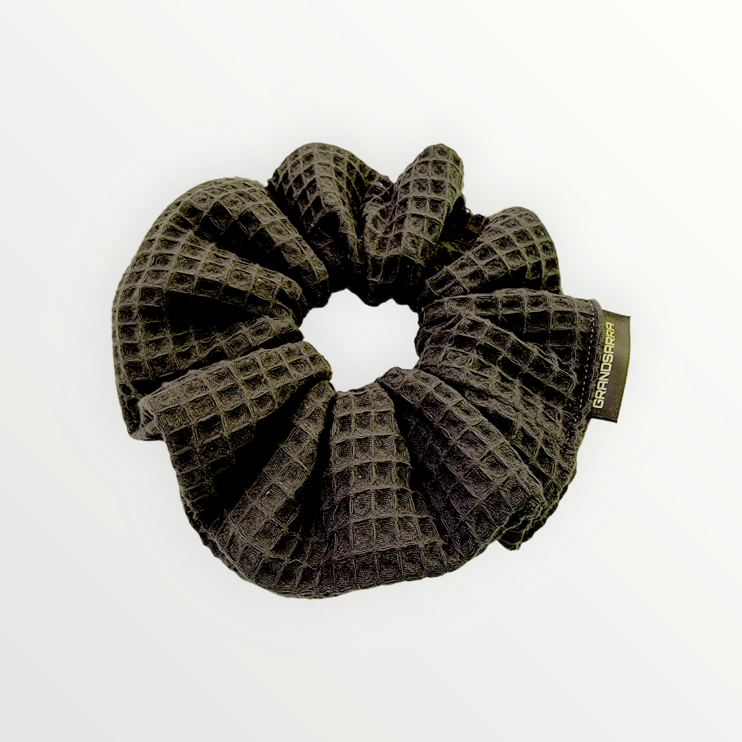 DARK-GREEN WAFFLE GRAND SCRUNCHIE