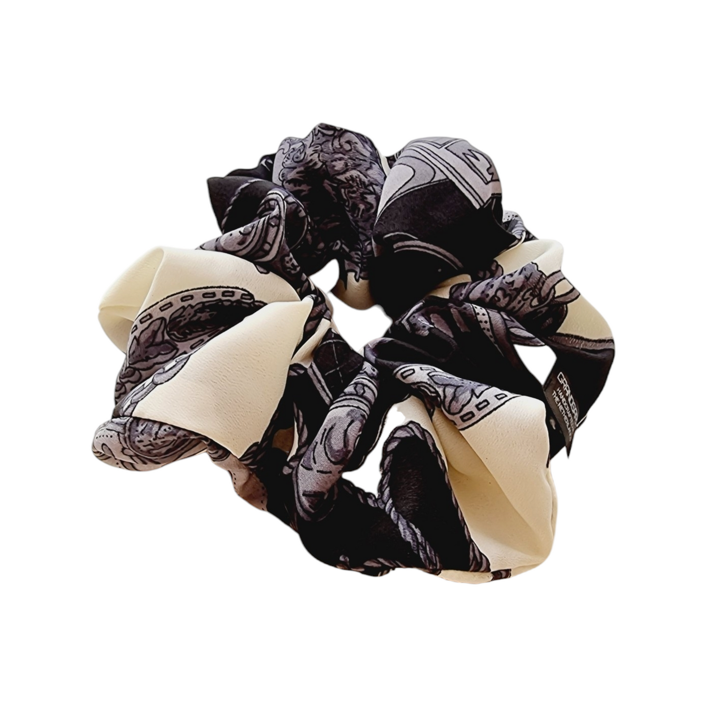 SIENNA GRAND SCRUNCHIE