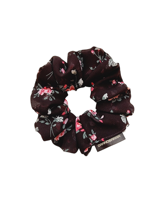 CRIMSON CHARM GRAND SCRUNCHIE