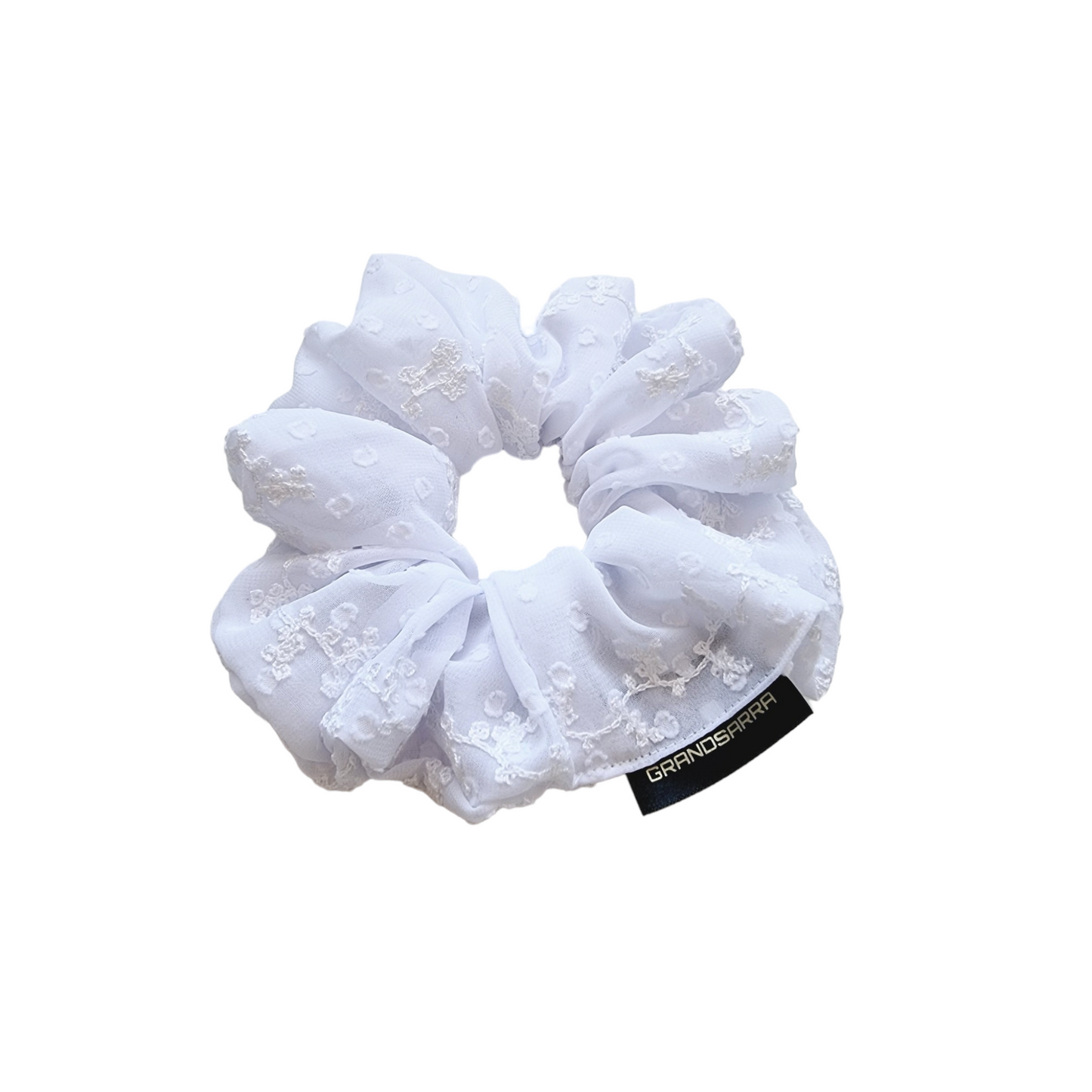 CHIC ISLA GRAND SCRUNCHIE