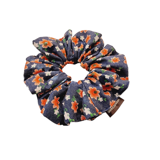 BRANDY CHAMBRAY GRAND SCRUNCHIE